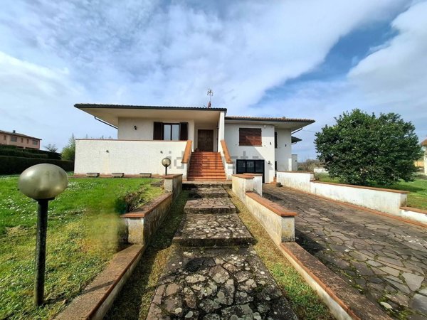 casa indipendente in vendita a Santa Croce sull'Arno in zona Staffoli