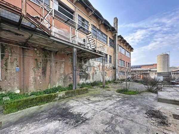 terreno edificabile in vendita a Santa Croce sull'Arno