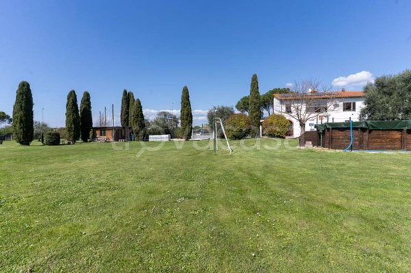 casa indipendente in vendita a Santa Croce sull'Arno