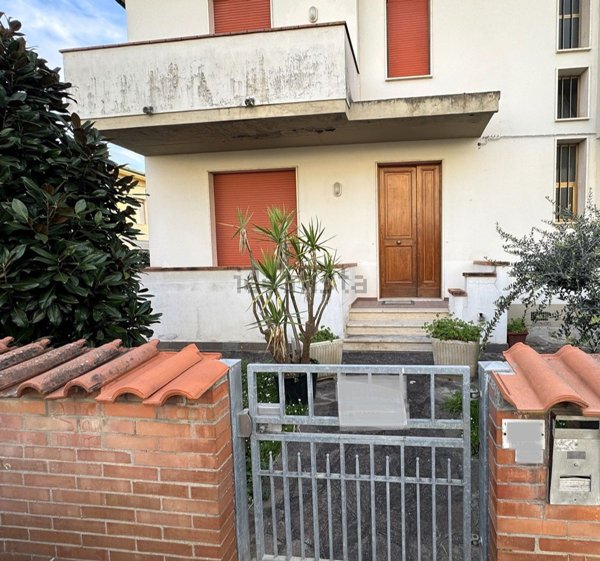 casa indipendente in vendita a Santa Croce sull'Arno