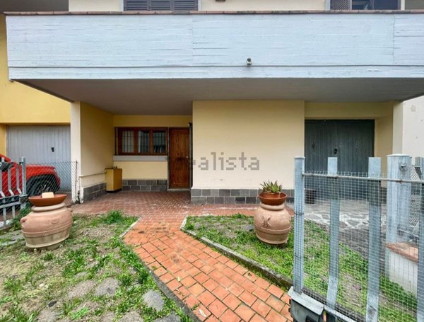 casa indipendente in vendita a Santa Croce sull'Arno