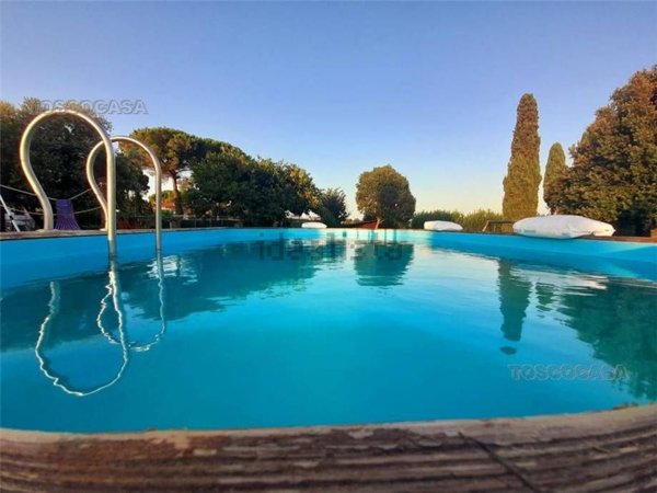 casa indipendente in vendita a Santa Croce sull'Arno