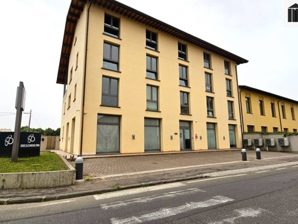 ufficio in vendita a Santa Croce sull'Arno