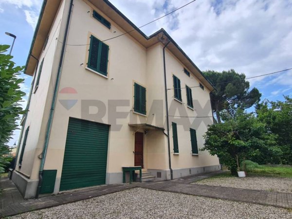 casa indipendente in vendita a Santa Croce sull'Arno