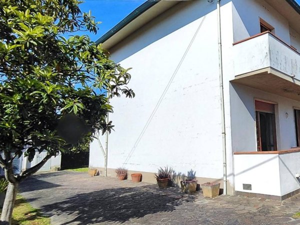 casa indipendente in vendita a Santa Croce sull'Arno