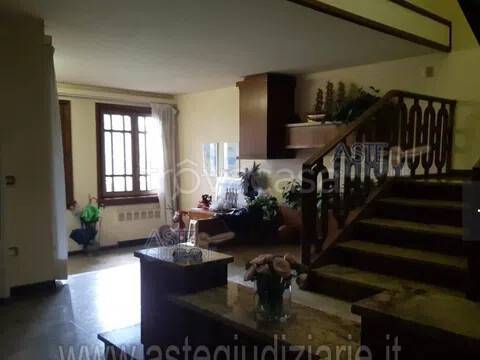 casa indipendente in vendita a Santa Croce sull'Arno