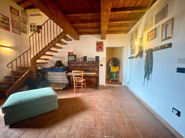 casa indipendente in vendita a Santa Croce sull'Arno