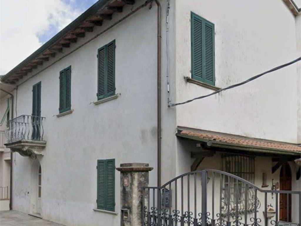 casa indipendente in vendita a Santa Croce sull'Arno in zona Staffoli