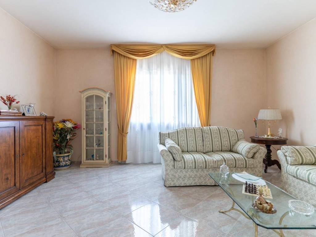 casa indipendente in vendita a Santa Croce sull'Arno