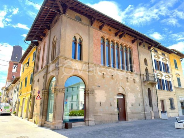 ufficio in vendita a Santa Croce sull'Arno