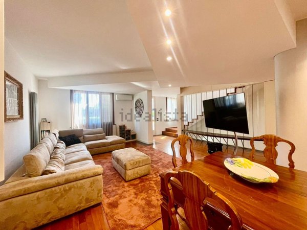 casa indipendente in vendita a Santa Croce sull'Arno