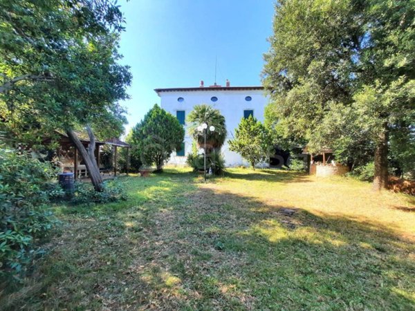 casa indipendente in vendita a Santa Luce in zona Pomaia