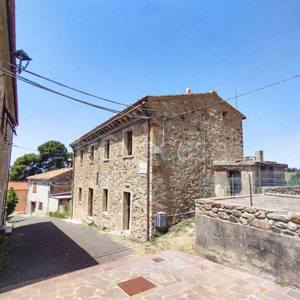 casa indipendente in vendita a Santa Luce in zona Pomaia