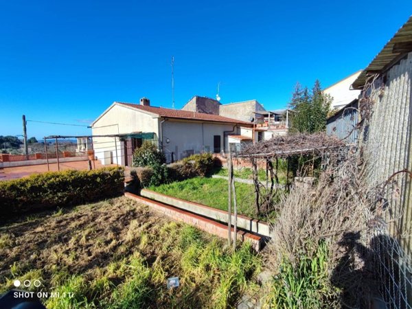 appartamento in vendita a Santa Luce in zona Pomaia