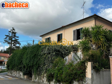 appartamento in vendita a Santa Luce in zona Pomaia