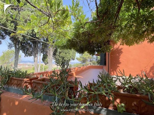 casa indipendente in vendita a Santa Luce