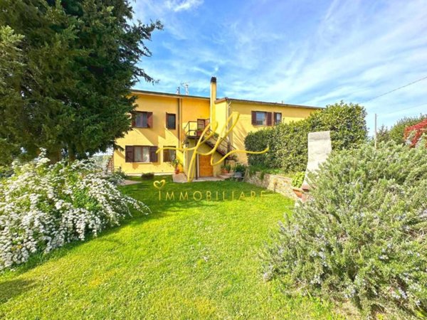 casa indipendente in vendita a Santa Luce