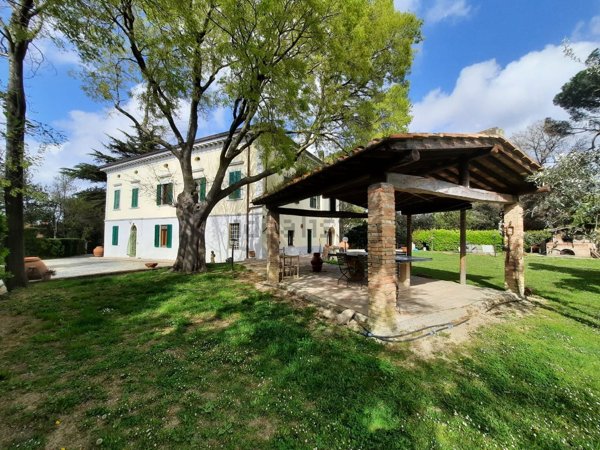 casa indipendente in vendita a Santa Luce