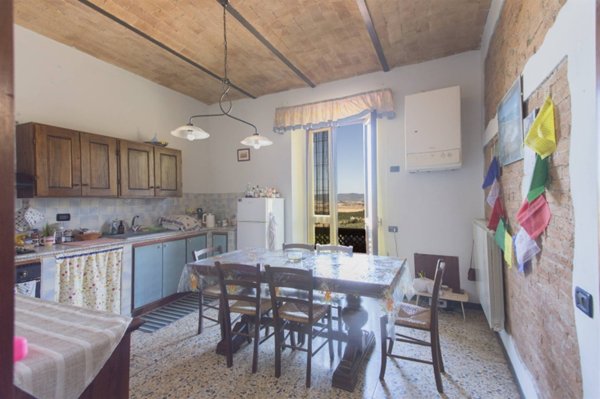 appartamento in vendita a Santa Luce in zona Pomaia