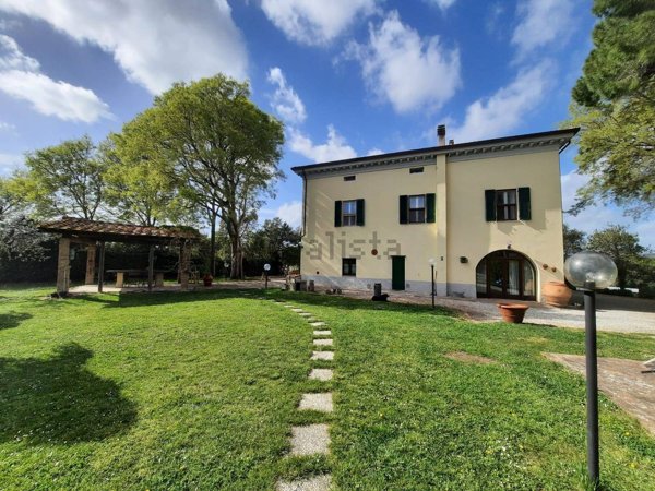 casa indipendente in vendita a Santa Luce