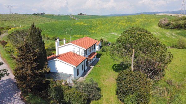 casa indipendente in vendita a Santa Luce