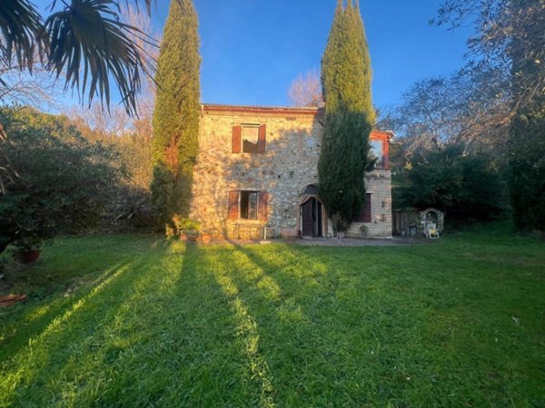 casa indipendente in vendita a Santa Luce