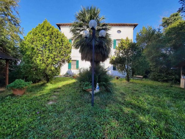 casa indipendente in vendita a Santa Luce in zona Pastina