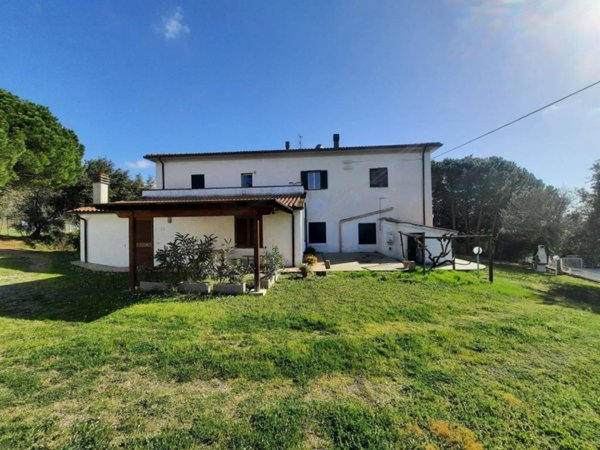 casa indipendente in vendita a Santa Luce