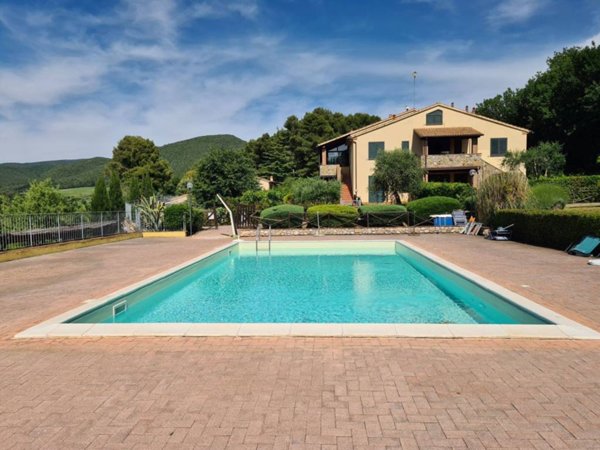 appartamento in vendita a Santa Luce in zona Pomaia