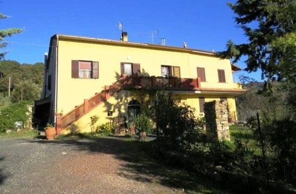 casa indipendente in vendita a Santa Luce