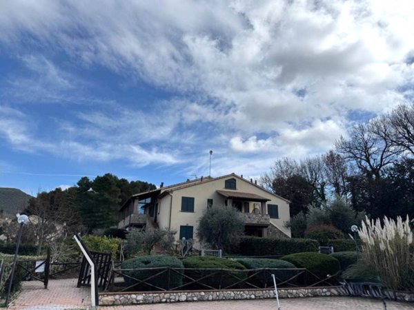 appartamento in vendita a Santa Luce in zona Pomaia