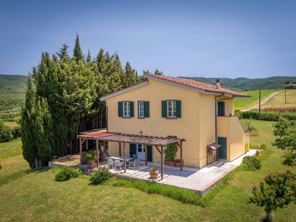 casa indipendente in vendita a Santa Luce