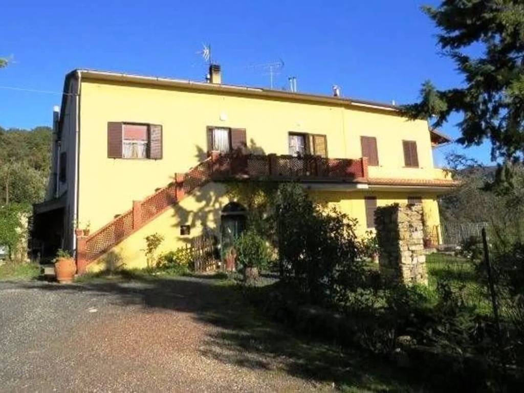 casa indipendente in vendita a Santa Luce