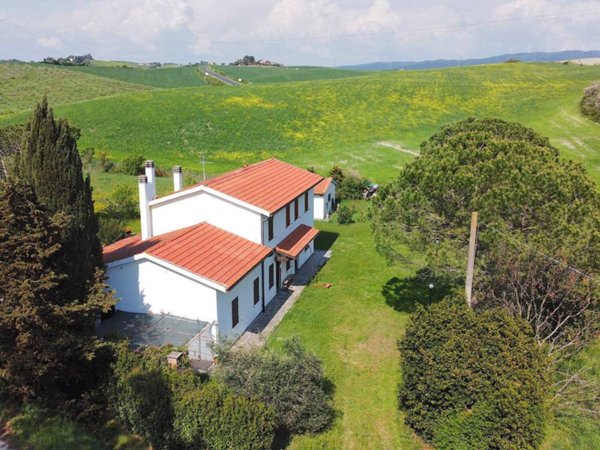casa indipendente in vendita a Santa Luce