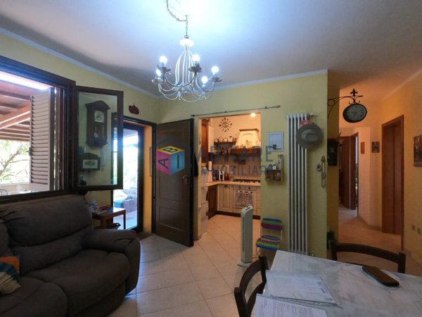casa indipendente in vendita a Santa Luce in zona Pomaia