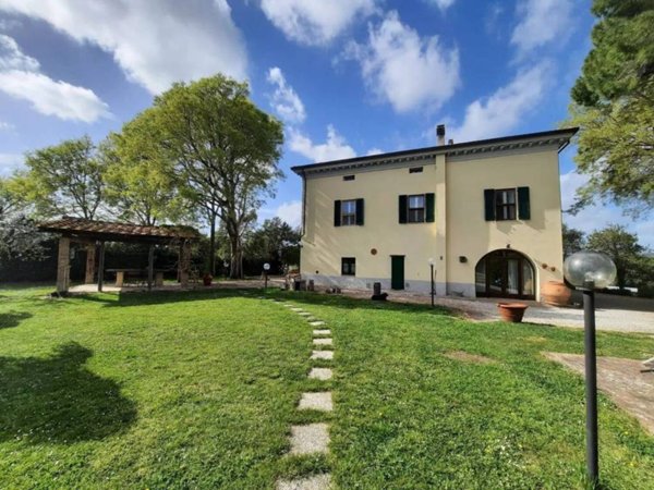 casa indipendente in vendita a Santa Luce