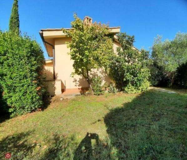 intera palazzina in vendita a Santa Luce