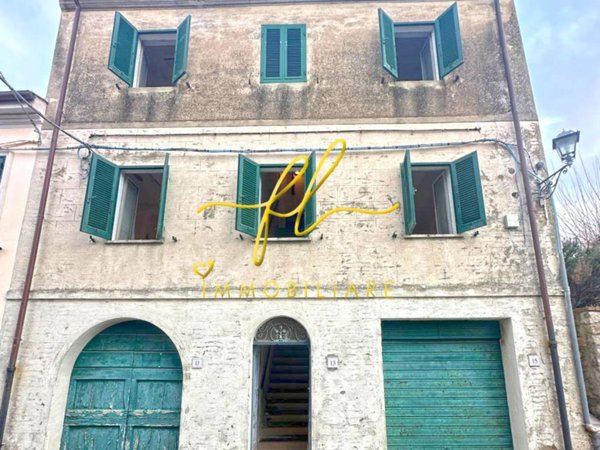 casa indipendente in vendita a Santa Luce
