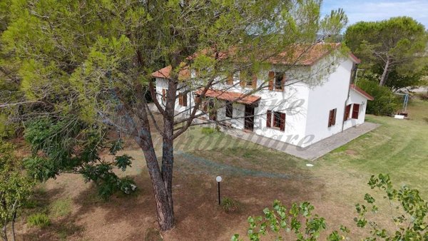 casa indipendente in vendita a Santa Luce