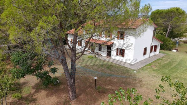 casa indipendente in vendita a Santa Luce