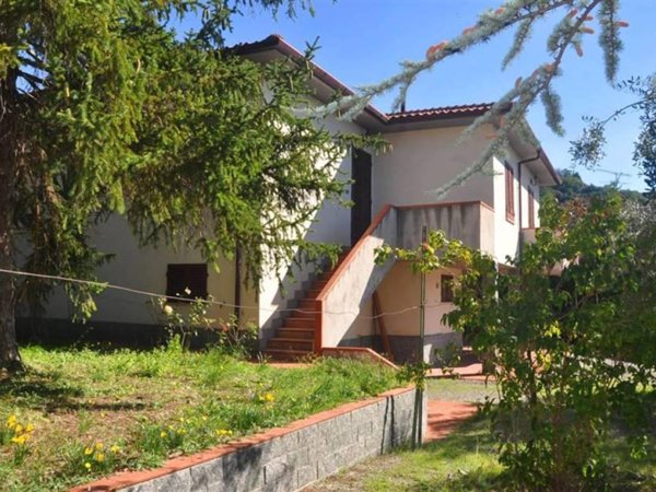 casa indipendente in vendita a Santa Luce in zona Pastina