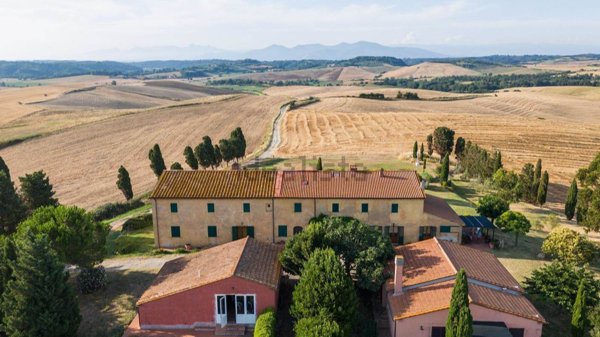 casale in vendita a Santa Luce