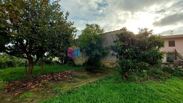 casa indipendente in vendita a Santa Luce in zona Pieve di Santa Luce