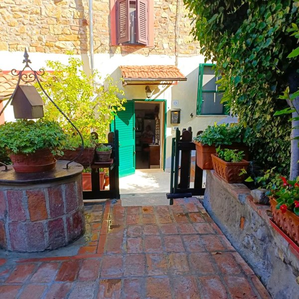 appartamento in vendita a Santa Luce in zona Pastina