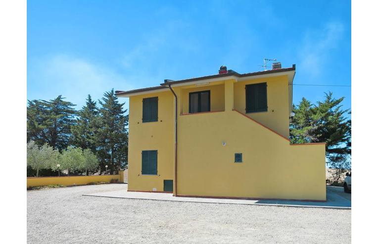 casa indipendente in vendita a Santa Luce in zona Pieve di Santa Luce