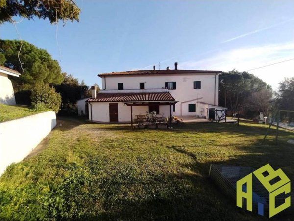 casa indipendente in vendita a Santa Luce