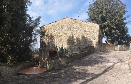 casa indipendente in vendita a Santa Luce in zona Pastina