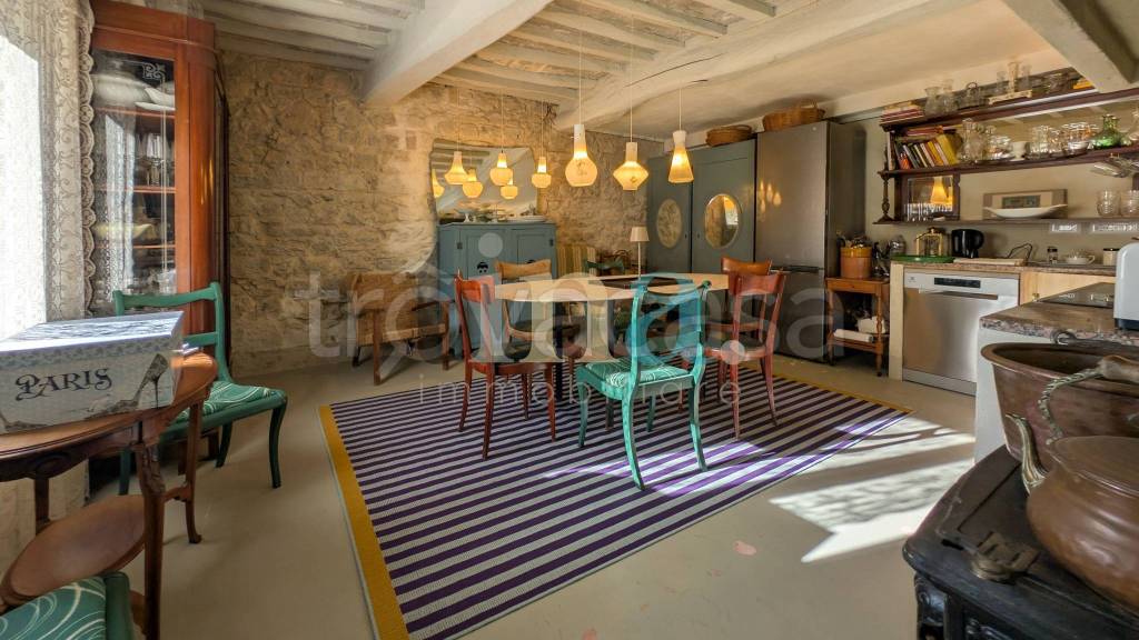 casa indipendente in vendita a Santa Luce in zona Pastina