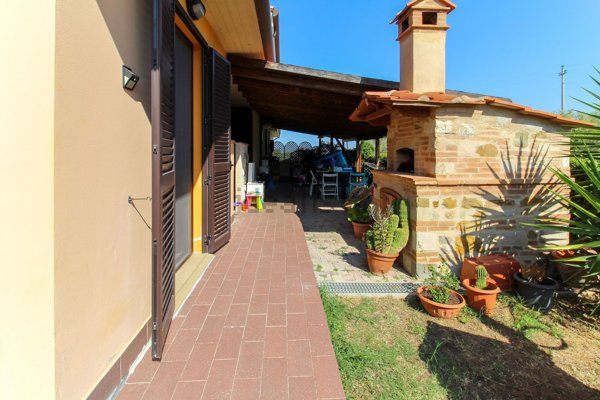 casa indipendente in vendita a Santa Luce