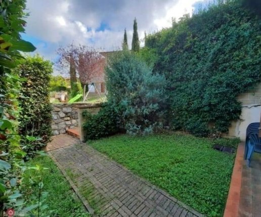 appartamento in vendita a Santa Luce in zona Pomaia